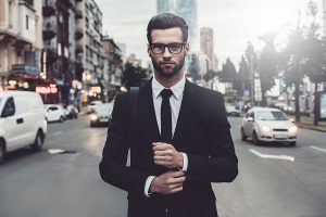 6 ways for men to appear more confident and successful
