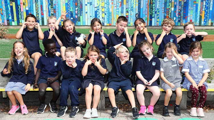 مسابقه خنده دار 