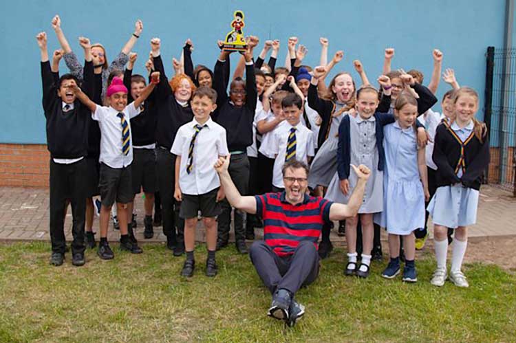 مسابقه خنده دار 